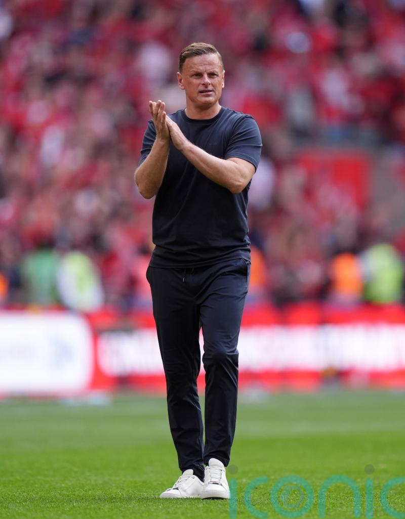 Leyton Orient boss Richie Wellens delighted with Demetri Mitchell&rsquo;s display