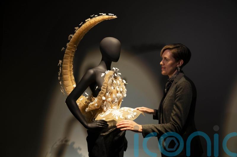 New V&A exhibition explores how Elsa Schiaparelli dressed &lsquo;the most masculine city&rsquo; in Britain