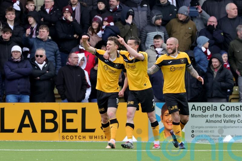 Hearts drop points in title race with draw at struggling Livingston