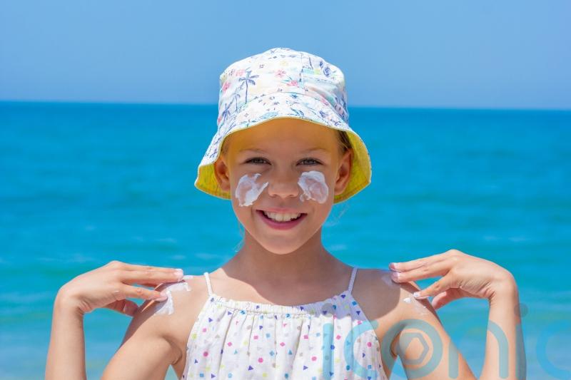11 hacks to get young children to wear sunscreen &ndash; and why it&rsquo;s important