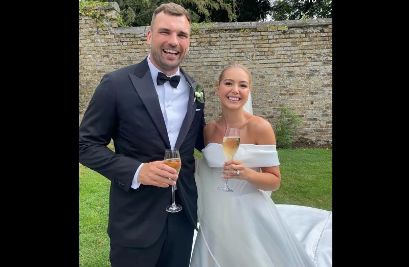 Munster and Ireland rugby king enjoys a castle wedding with his Welsh princess
