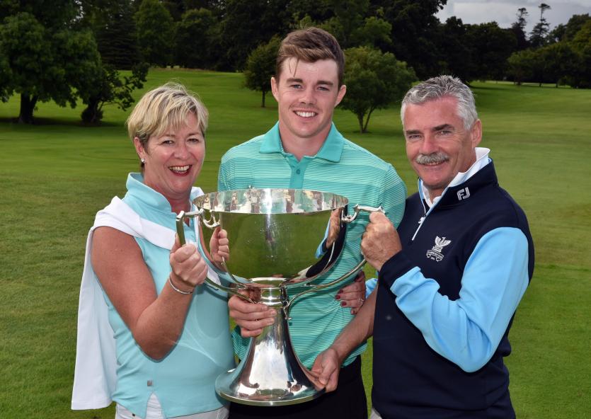 Stuart Grehan with the Mullingar Scratch Trophy