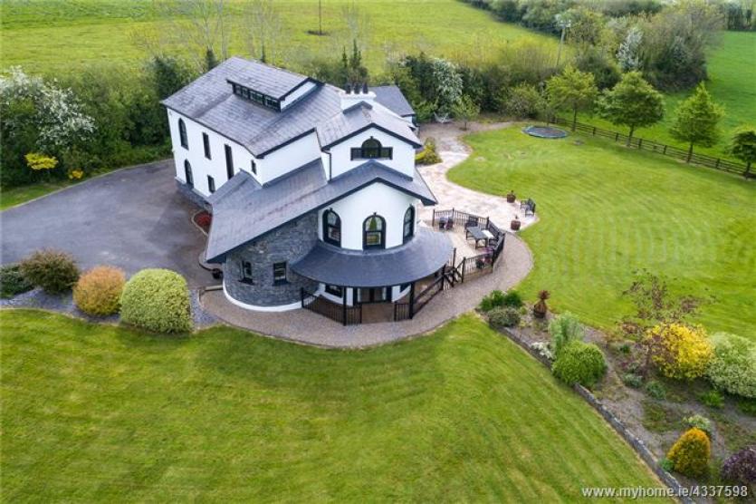 PROPERTY IN FOCUS Take a tour of this stunning and unique house for