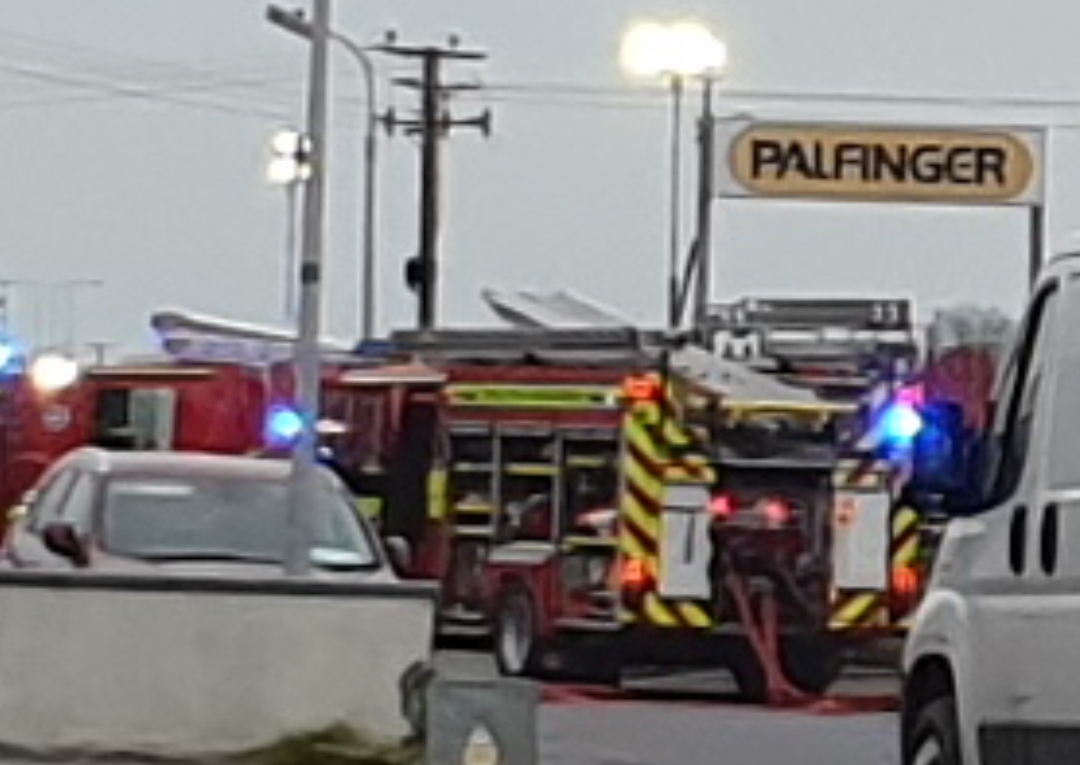 Fire service called to blaze at large commercial premises in Tullamore