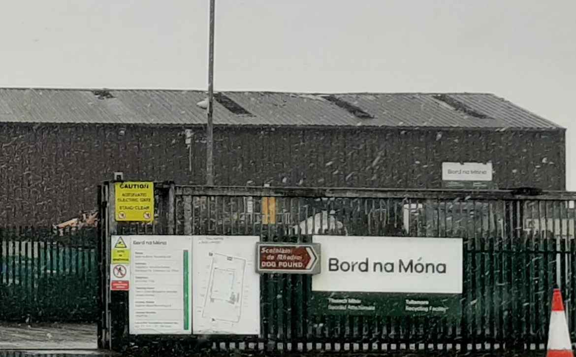 UPDATE No injuries in major fire at Offaly recycling plant Ireland Live